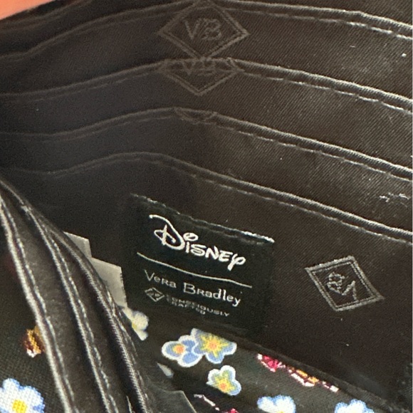 Vera Bradley x Disney RFID Wristlet Wallet,Disney Classics Swirl Limited Edition - Picture 12 of 15